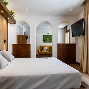 2* Hotel Antantie